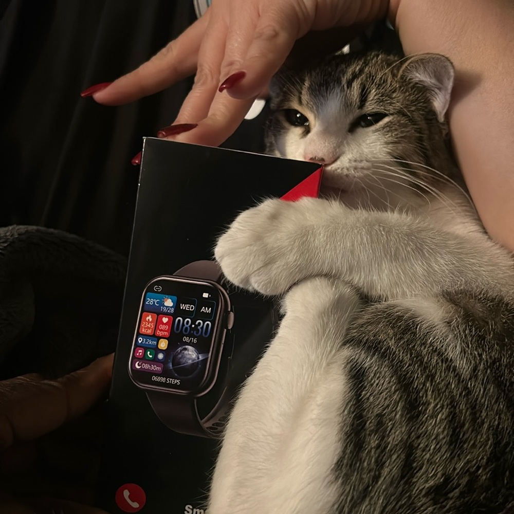 Smart, watch, apples, equal when it comes to apps and functions a must try